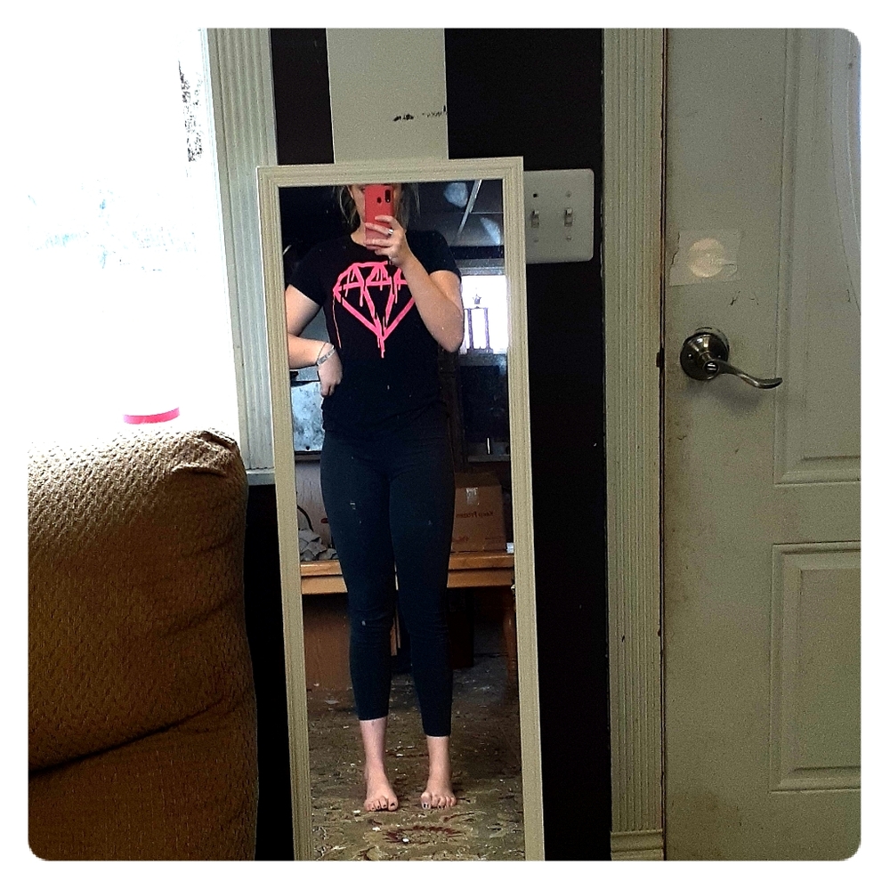 Diamond drip tee shirt